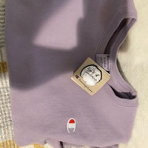 Lavender crewneck champion sweatshirt